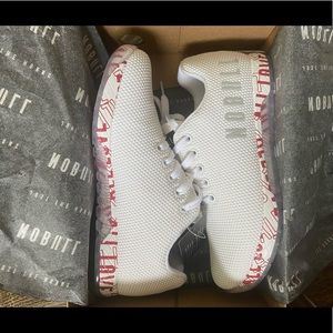 No bull All love womens trainers